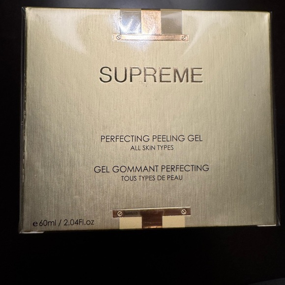 Supreme Gold Cleanser Perfecting Gel